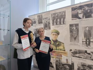 Раменская школьница с наставником получили награды за вклад в военно-патриотическое воспитание молодежи