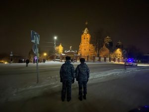 Росгвардейцы обеспечили безопасность граждан во время новогодних и рождественских праздников