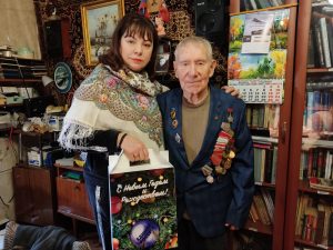 Партактив провел акцию «С Новым годом, ветеран!»