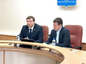 Эдуард Малышев провел оперативное совещание администрации