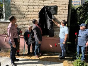 В День пограничника 28 мая в п.Удельная Раменского округа была установлена памятная табличка герою