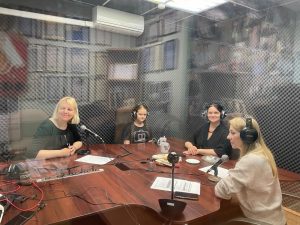 С Днём радио