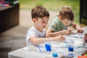 В Раменском парке прошёл праздник в честь гжельского народного промысла 