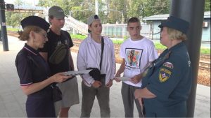 23 июля в рамках борьбы с нарушениями правил безопасного поведения на объектах железнодорожного транспорта на станции «Фабричная» прошел межведомственный рейд 