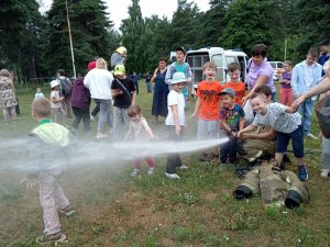 В честь дня образования Государственного пожарного надзора сотрудники отдела надзорной деятельности и профилактической работы по Раменскому городскому округу устроили праздник для особенных деток.