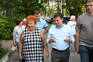 «Выездная администрация» прошла на спортивной площадке около озера Пионер