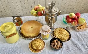 Праздник «Большие Спасы» провели в ДК «Лель»