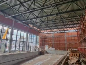 Более половины работ по возведению ФОКа на улице Махова в Раменском завершены.