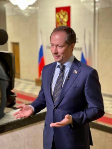 В минувшем году «Единая Россия» обеспечила принятие более 50 законов в поддержку семей и защиту их прав