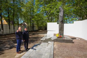 Секретарь местного отделения партии «Единая Россия» Эдуард Малышев провел мониторинг мемориальных объектов Раменского округа