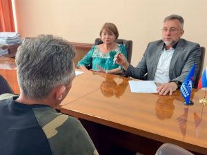 Депутат Мособлдумы Олег Жолобов встретился с семьями участников СВО Раменского округа