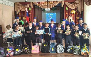 В Удельнинской школе-интернате провели для первоклассников «Посвящение в пешеходы»