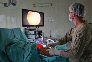 Раменская больница получила новую артроскопическую стойку для проведения малоинвазивных операций на суставах.