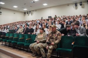 Участники Ассоциации ветеранов СВО Раменского округа организовали встречу со школьниками Чулковской школы №20