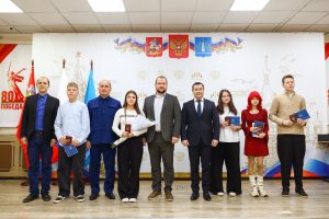 Первые паспорта – первый шаг во взрослую жизнь.