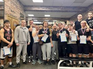 Студенты Раменского колледжа стали призерами окружных соревнований по армрестлингу