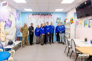 Молодогвардейцы создали новогоднее чудо для юных пациентов больницы