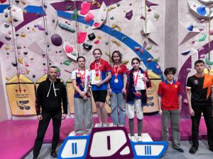 Скалолазы «Аркона» приняли участие на Первенстве и Чемпионате Московской области по боулдерингу!