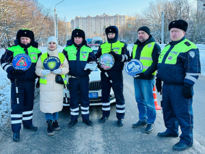 В Раменском автоинспекторы совместно с МКУ «Рамавтодор», представителями комиссии по делам несовершеннолетних и телевидения провели рейд по детским удерживающим устройствам