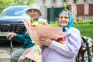 Глава Раменского округа Эдуард Малышев навестил ветеранов Великой Отечественной войны в преддверии Дня Победы
