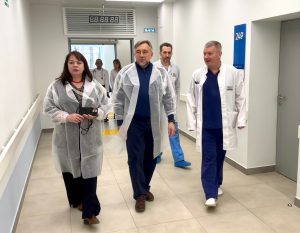 Олег Жолобов посетил обновлённый терапевтический корпус в Раменской больнице