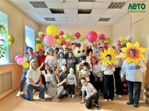 Участники «Активного долголетия» ДК «Лель» приехали в гости к ребятам в детское отделение социального центра «Раменский»