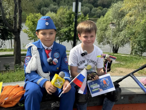В День Российского флага в городе Раменское провели мероприятие по безопасности дорожного движения