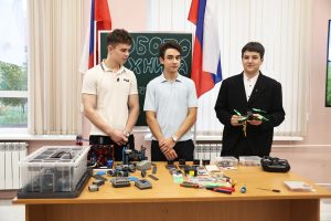 Школьники вывели сельское хозяйство на новый уровень и разработали собственный агродрон
